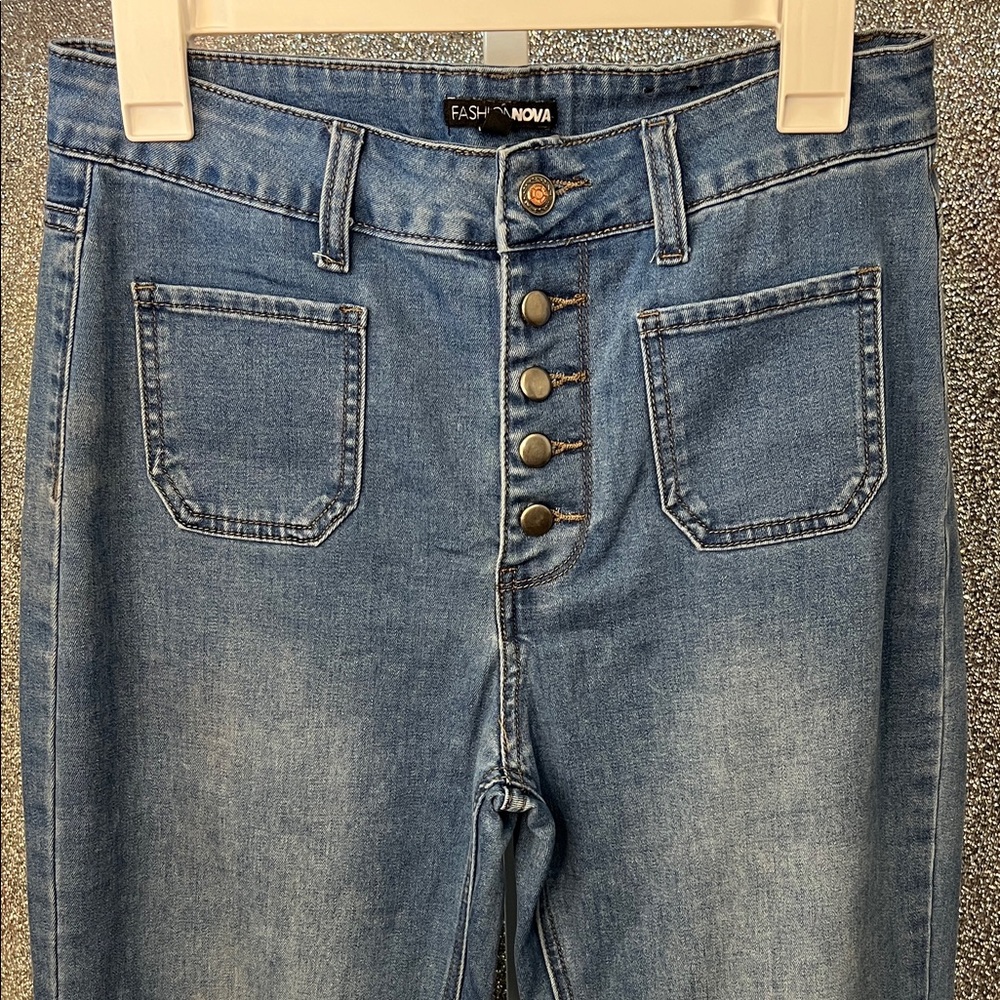 Fashion Nova Denim Button-Up Wide Leg Jeans - Picture 2 of 4